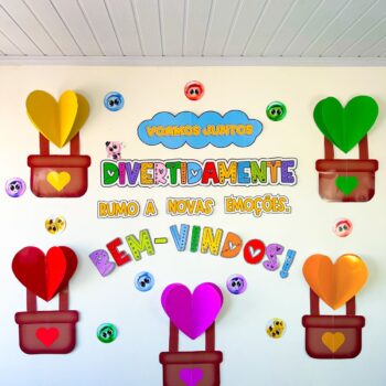 Painel Volta às Aulas - Divertidamente