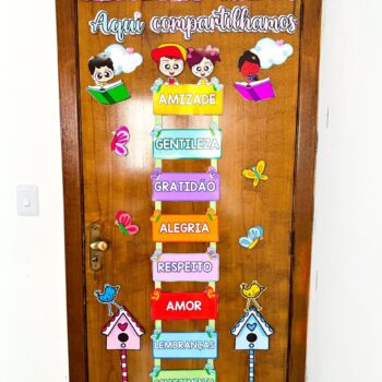 Painel para porta - volta às aulas