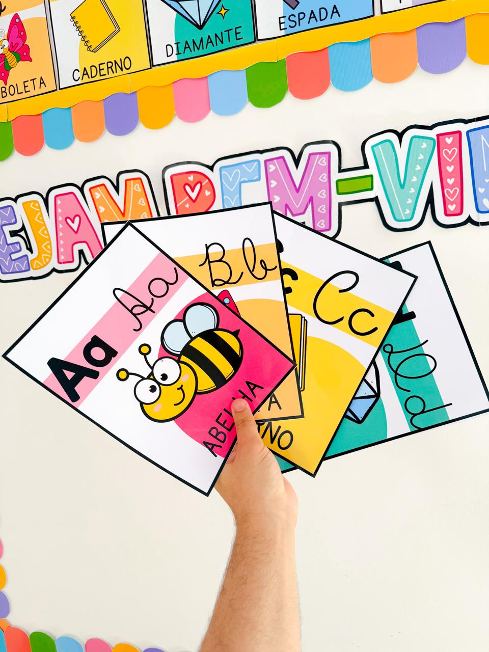 Alfabeto e Centopeia: Caixa Alta e Cursiva, Maiúsculas e Minúsculas – Possibilidades