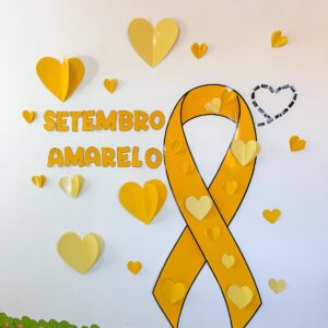 Painel Setembro Amarelo - Corações